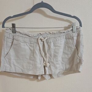 Roxy Women's Beige Drawstring Cargo Shorts